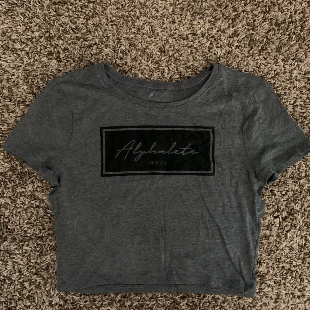Alphalete crop